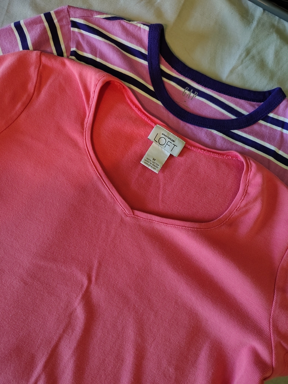 LOFT & GAP 2-Pack Purple Trim Striped T-shirt & Pink V-neck Top Women Medium